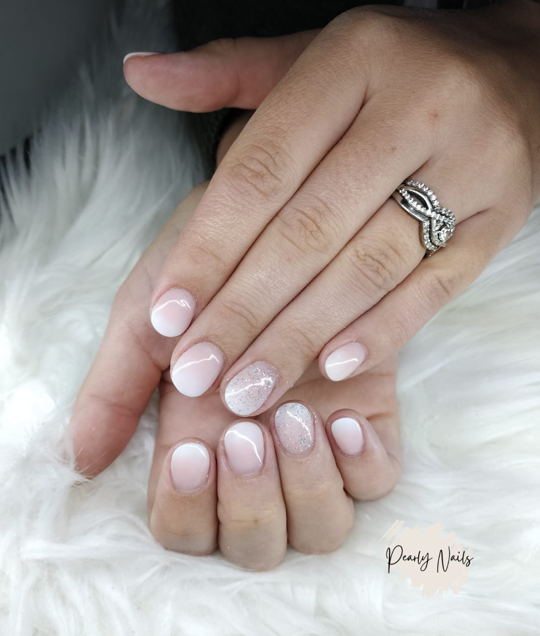 Nail set by Pearly Nails Studio