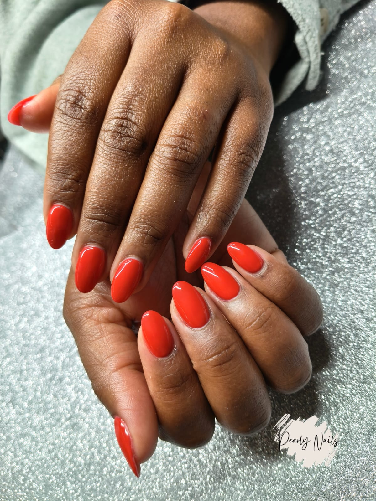 Nail set by Pearly Nails Studio