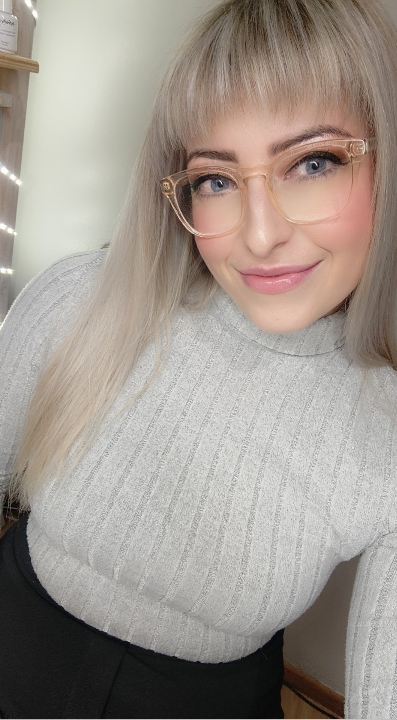 Meagan — Owner of Pearly Nails Studio